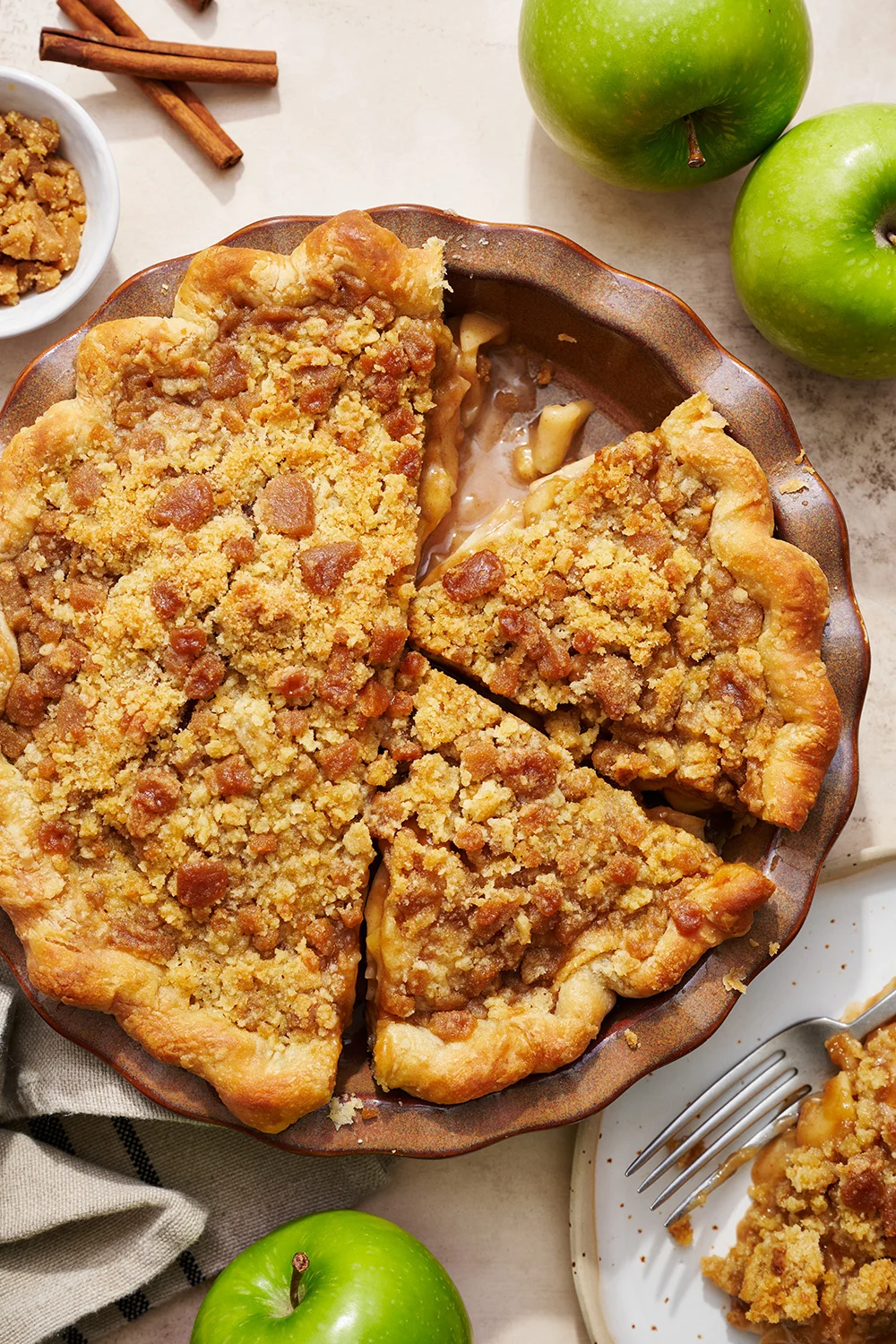 Whole Caramel Apple Streusel Pie